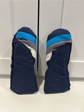 Target Kids Navy Blue Mittens with Bright Blue and Gray Accents